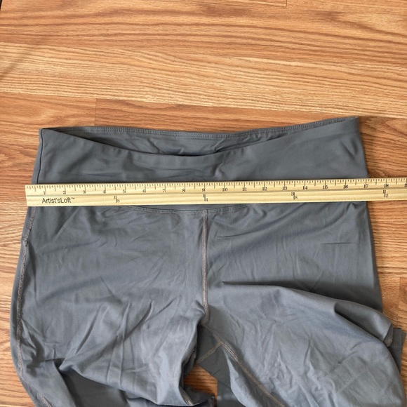 Lole pants - Picture 3 of 6